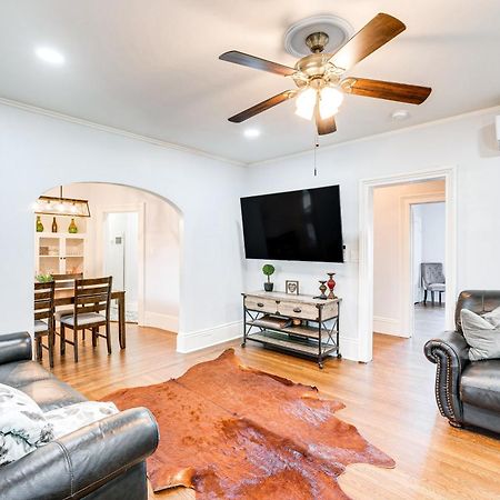 Bright Woodland Apartment Walk To Main Street Екстериор снимка